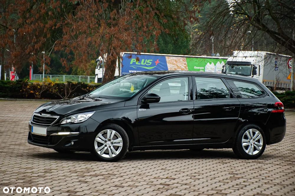 Peugeot 308 BlueHDi 150 Automatik Stop & Start Allure - 32