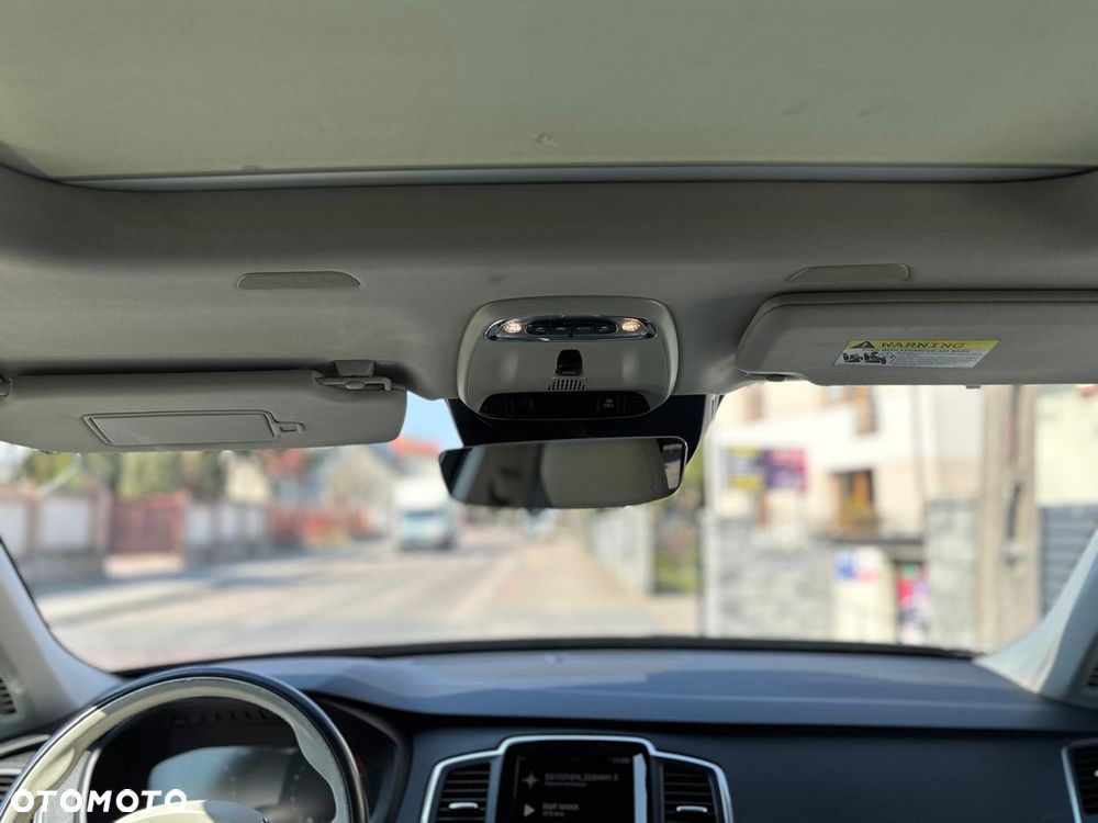 Volvo XC 90 T6 AWD Momentum 7os - 26