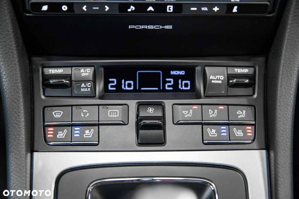 Porsche Cayman S PDK - 34