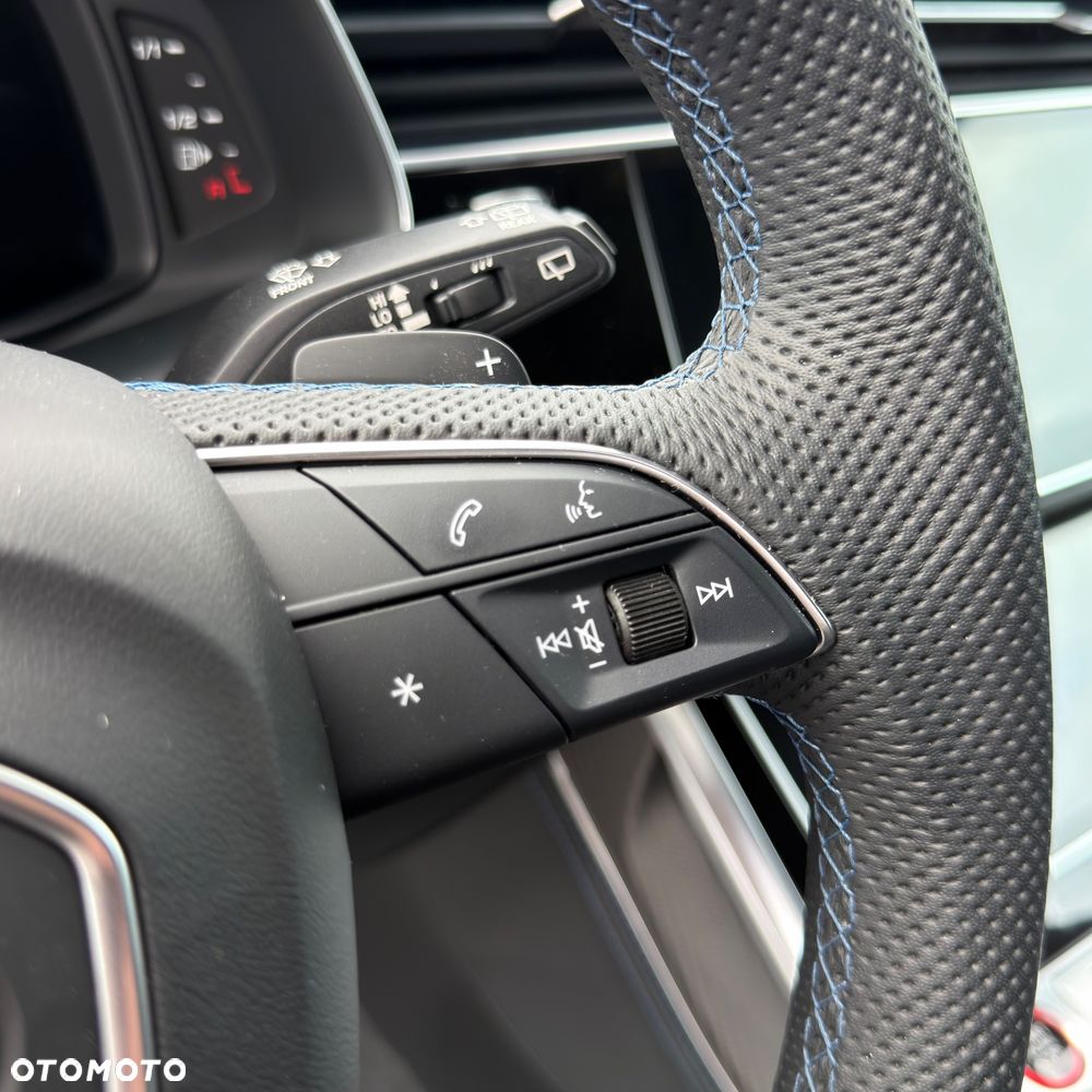 Audi SQ8 TFSI Quattro Tiptronic - 11