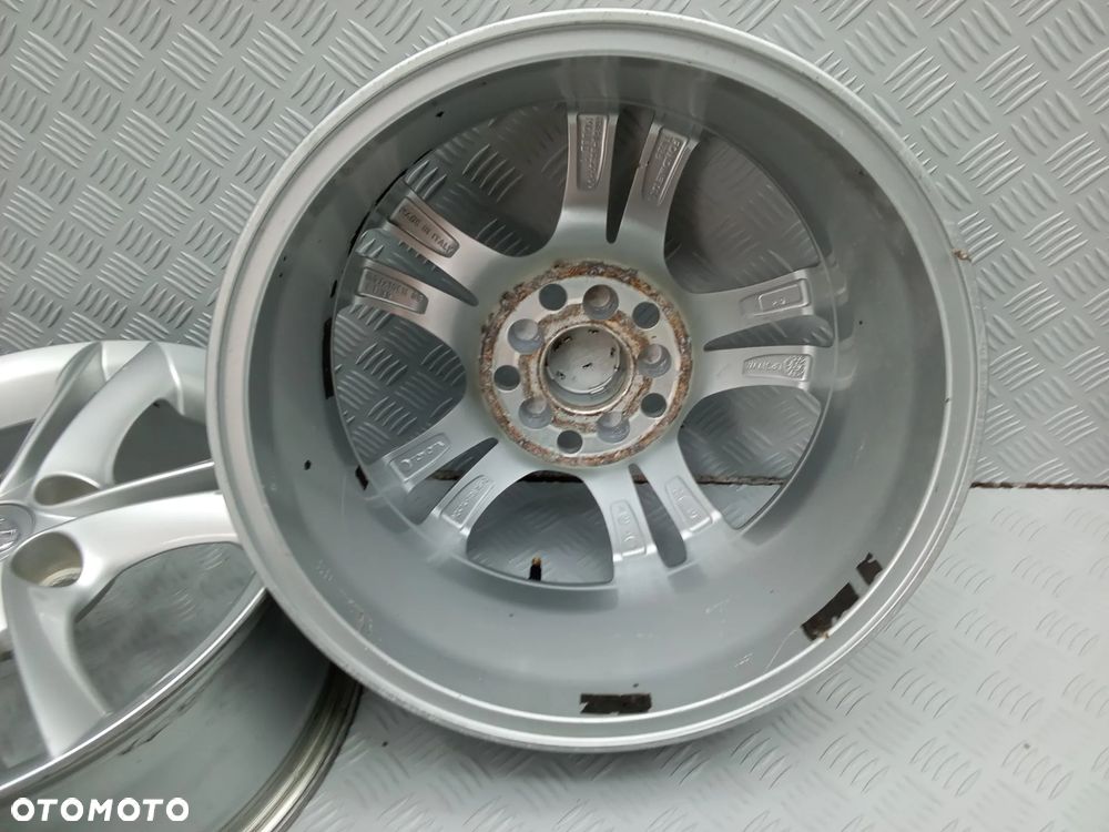 Felgi Toyota Auris Corolla Avensis 6,5Jx16 et39 5x114,3 - 11