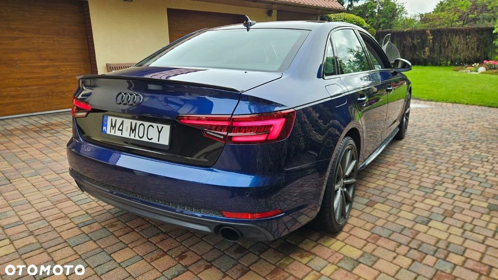 Audi A4 Limousine - 10