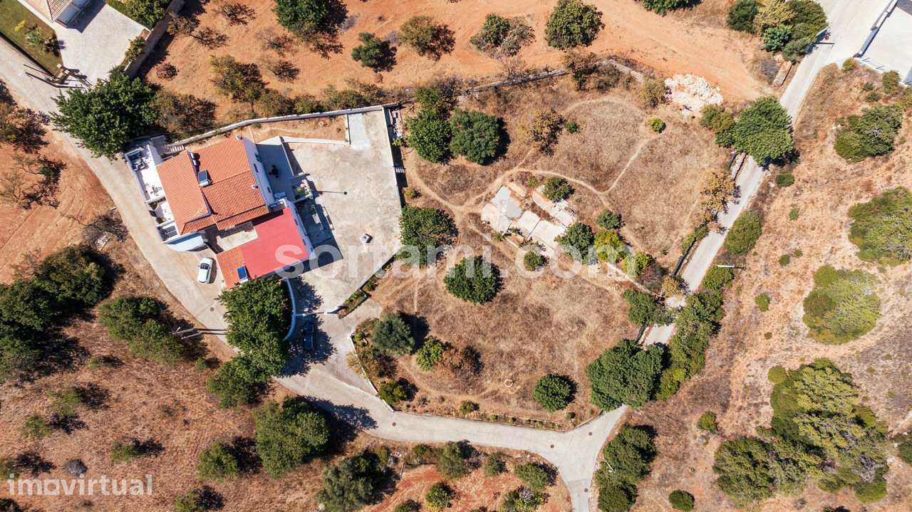 Moradia Isolada T2+3 Venda em Boliqueime,Loulé - Grande imagem: 2/37
