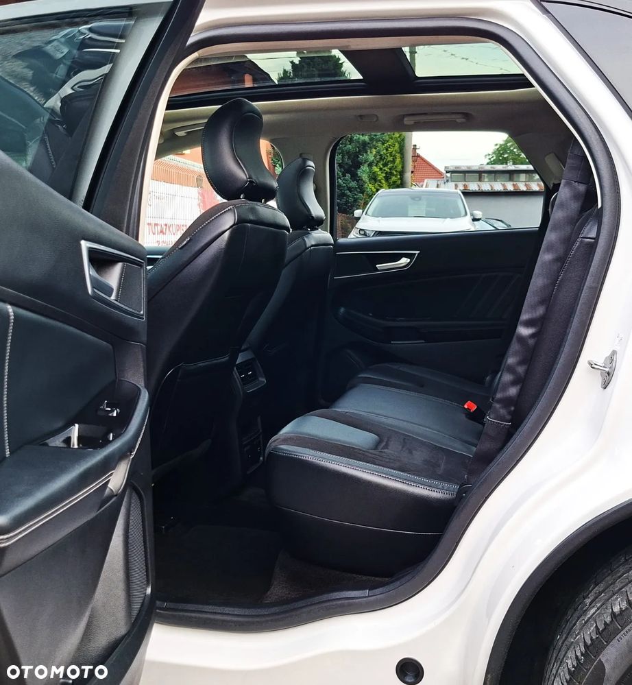 Ford Edge 2.0 TDCi Bi-Turbo 4x4 ST-LINE - 19