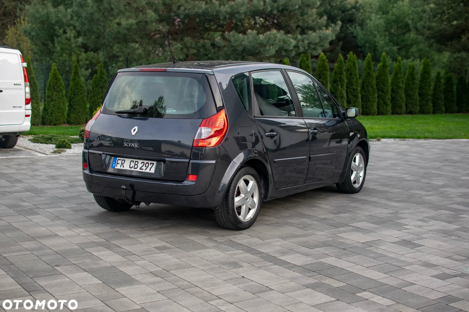 Renault Scenic - 15