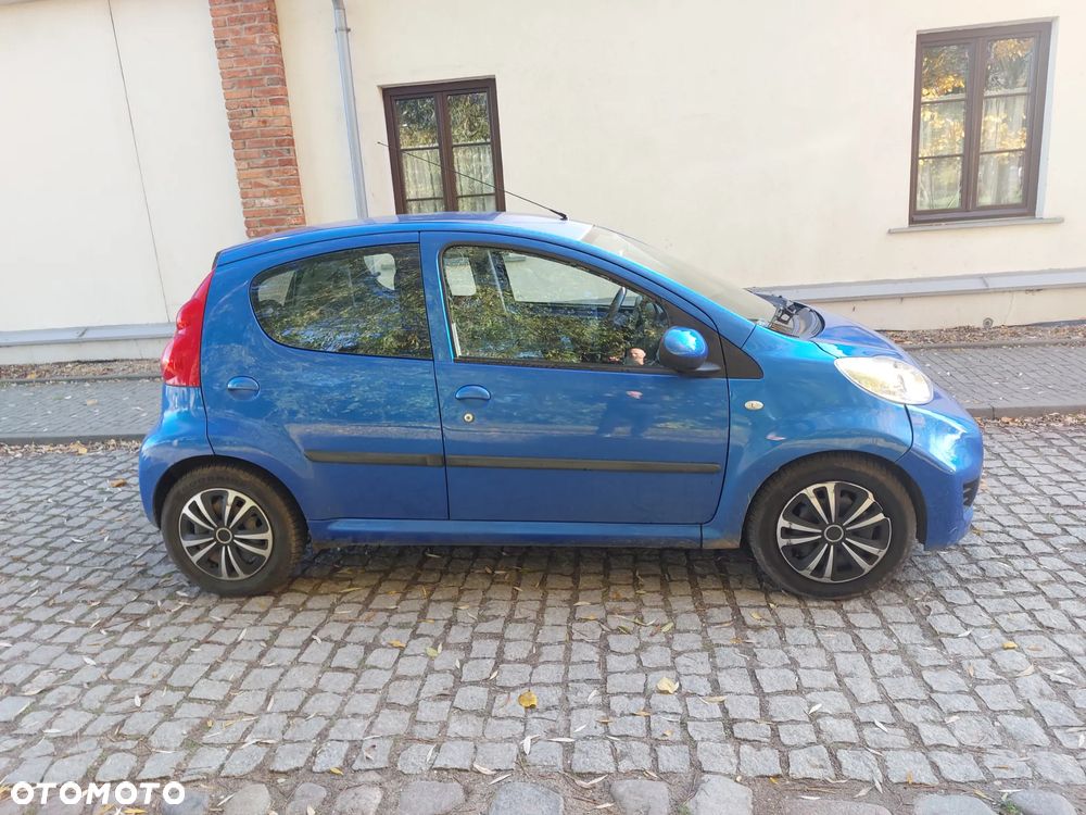 Peugeot 107 - 5
