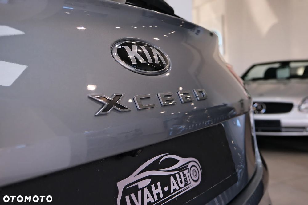 Kia XCeed 1.6 CRDi SCR L - 11