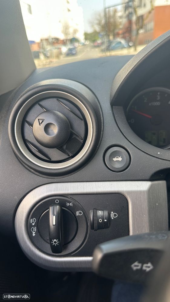 Ford Fiesta 1.4 TDCI X-Trend - 4