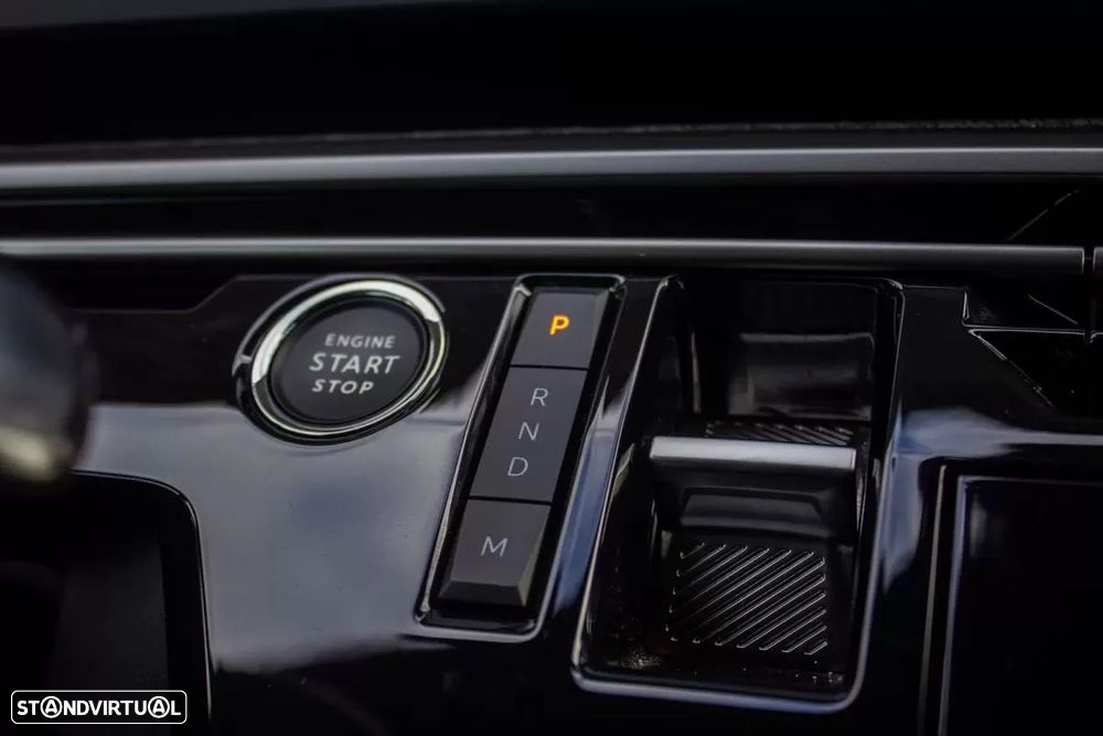 Peugeot 5008 Hybrid 145 e-DSC6 Allure - 18