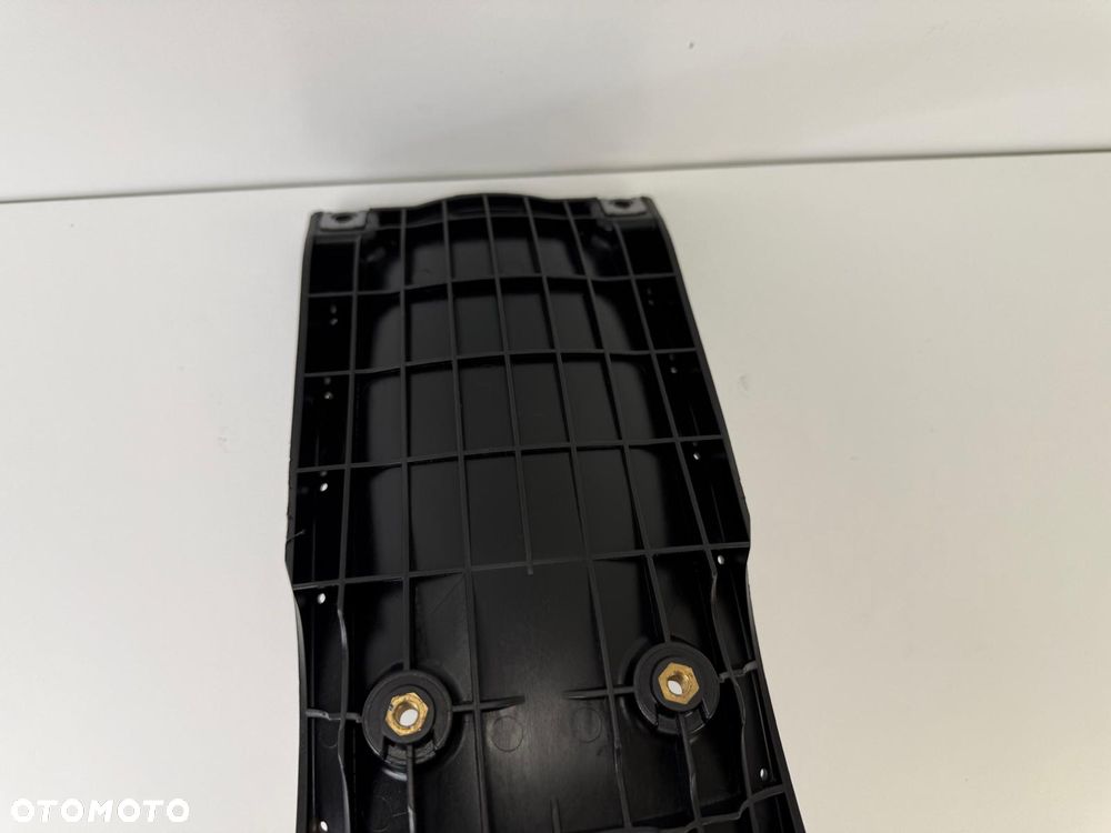Mocowanie tablicy rejestracyjnej Triumph Street Twin 900 2019+ - 6
