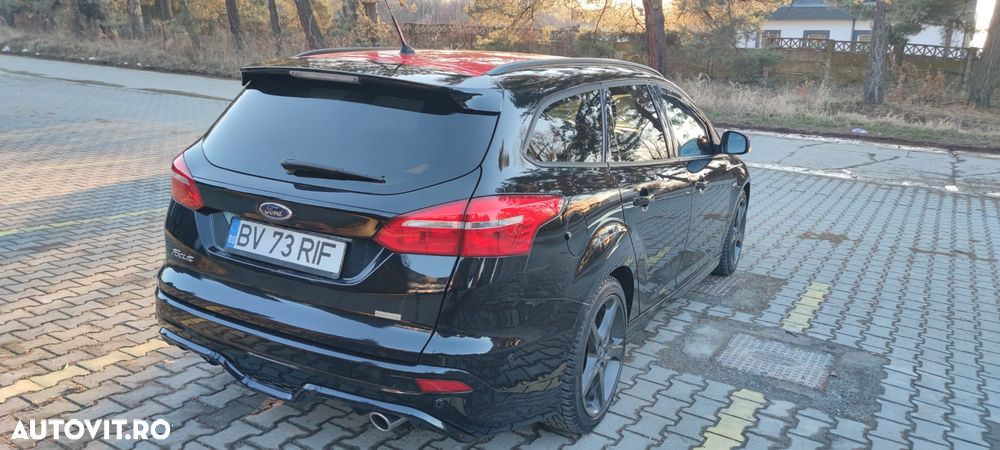 Ford Focus - 2