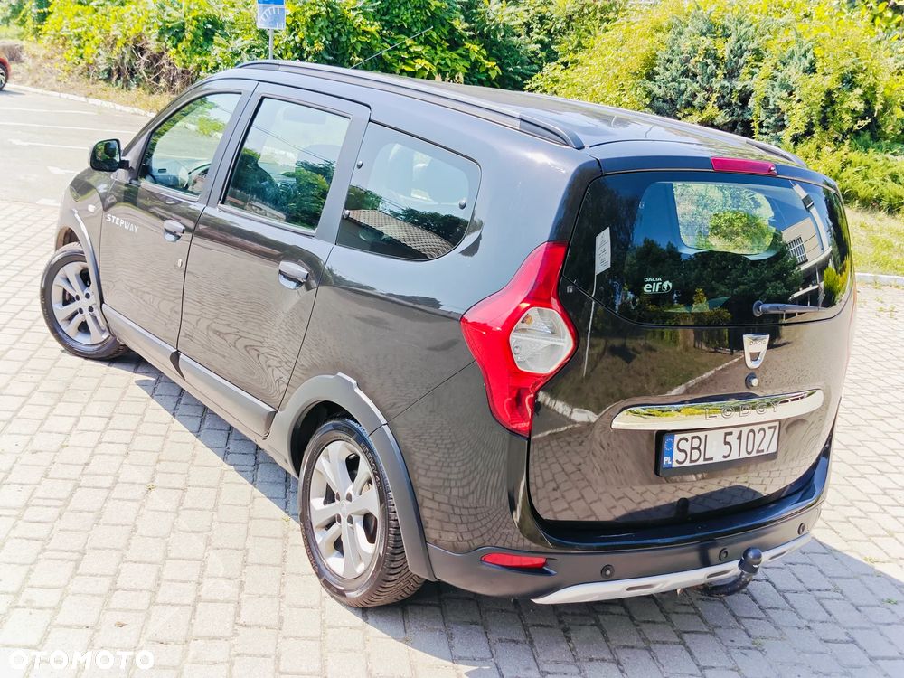 Dacia Lodgy TCe 115 Stepway - 4