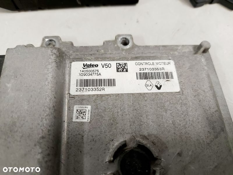 RENAULT CAPTUR I 0.9 TCE ZESTAW STARTOWY KOMPUTER 237103352r STACYJKA BCM - 4