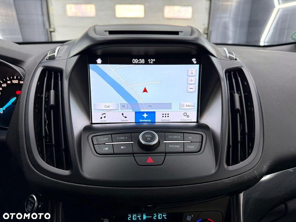 Ford Kuga 1.5 EcoBoost 2x4 Titanium - 19