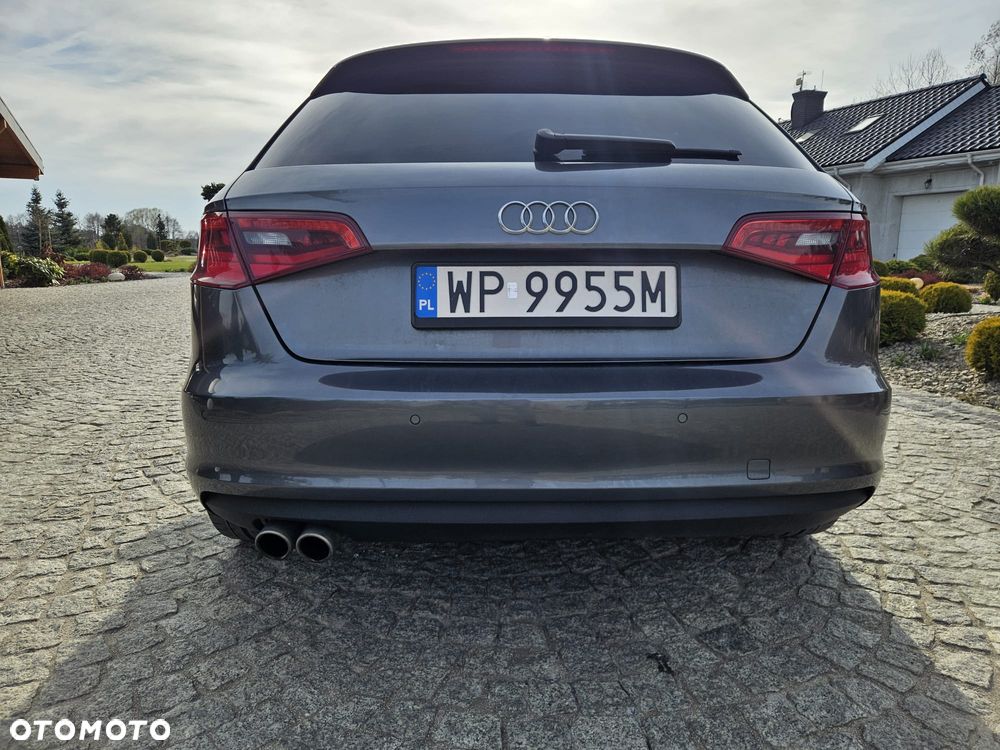 Audi A3 Sportback 2.0 TDI clean diesel Ambiente - 4