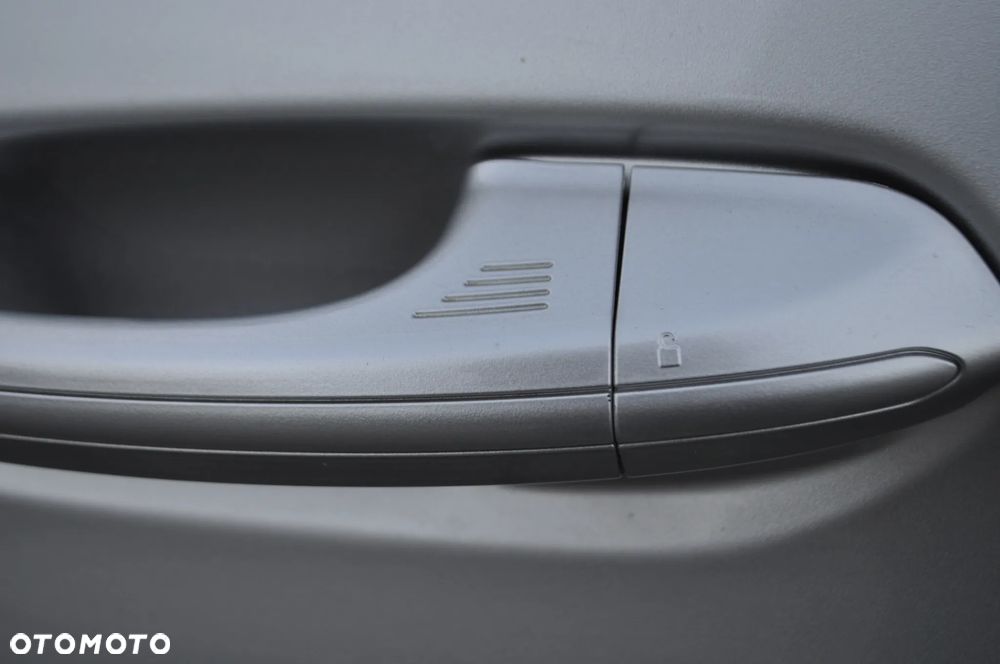 Ford Edge 2.0 TDCi 4x4 ST-LINE - 14