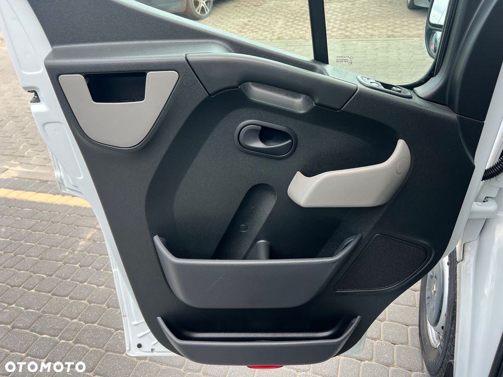 Renault Master - 19