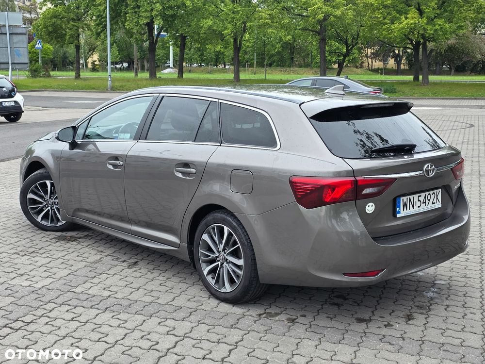 Toyota Avensis - 3