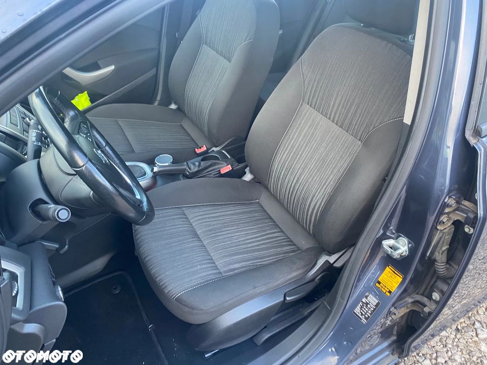 Opel Astra 1.4 Turbo Design Edition - 22