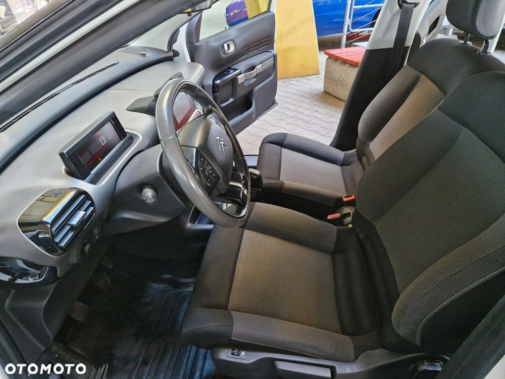 Citroën C4 Cactus - 12
