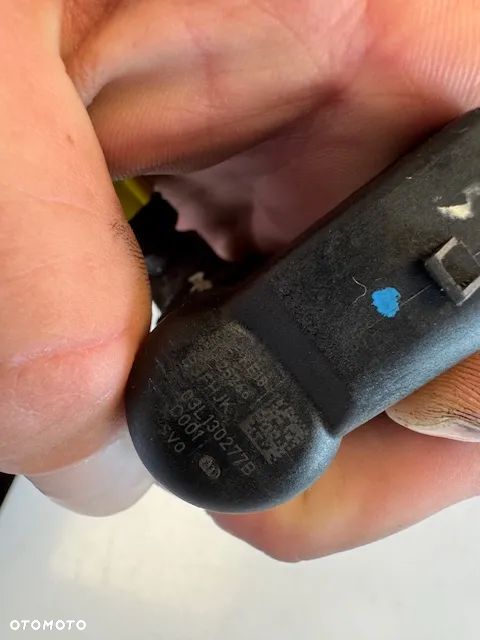 KOMPLET WTRYSKIWACZY SKODA AUDI VW SIEMENS 1.6TDI 03L130277B - 2