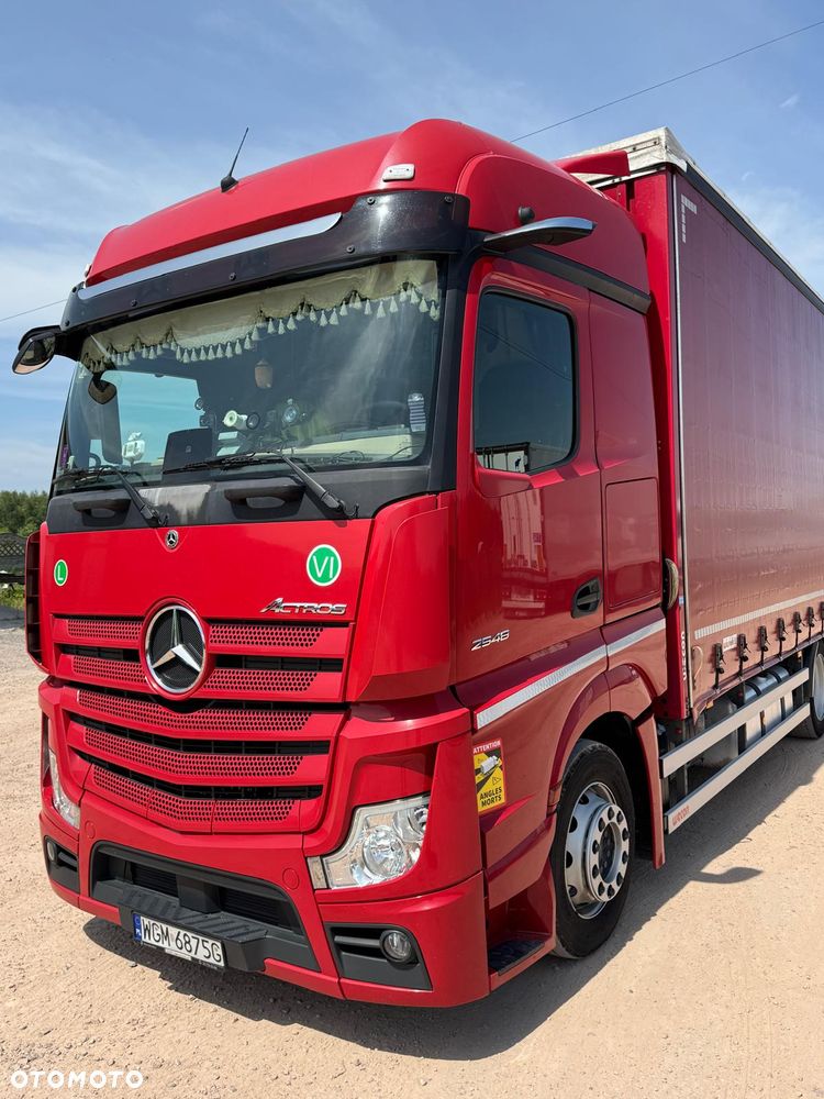 Mercedes-Benz Actros - 9