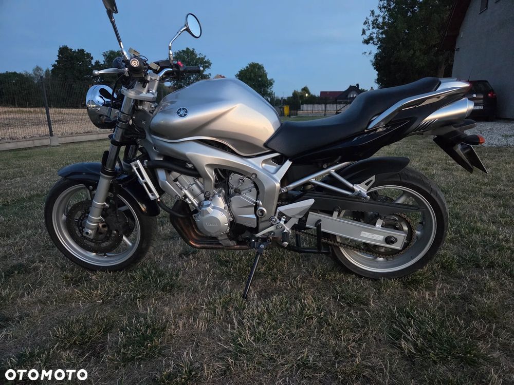 Yamaha FZ6 - 6