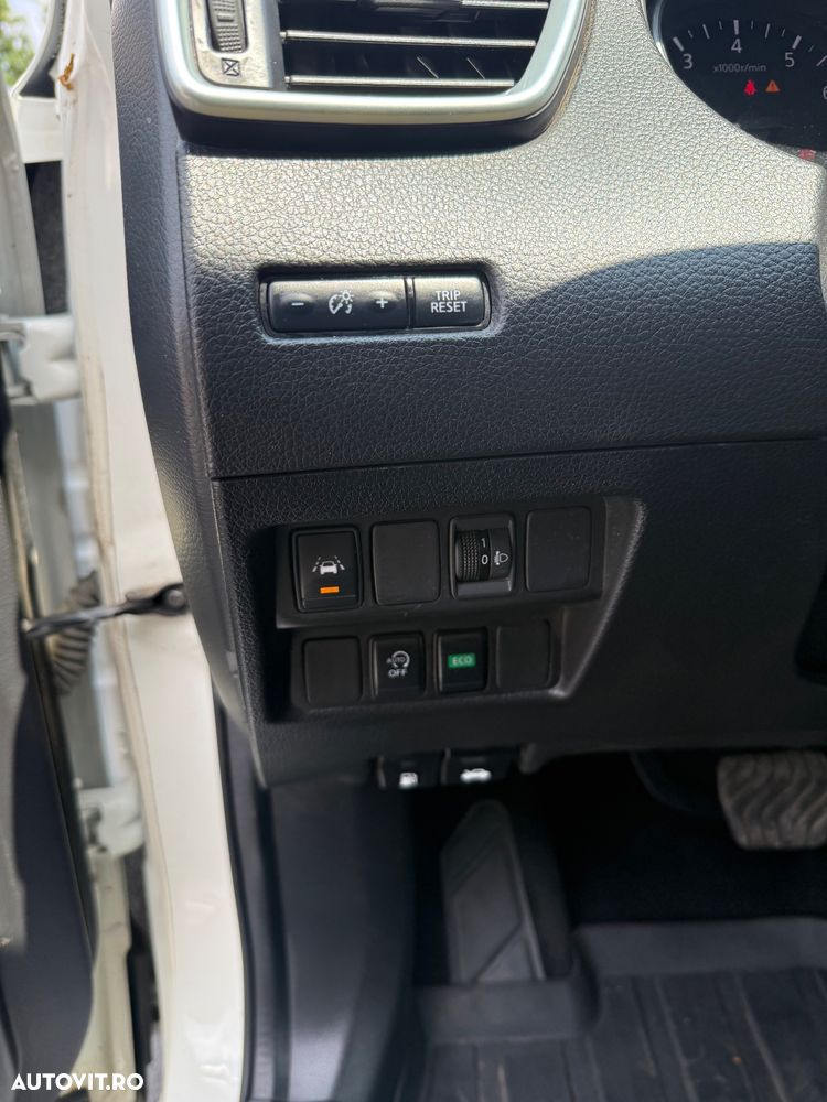 Nissan Qashqai - 21