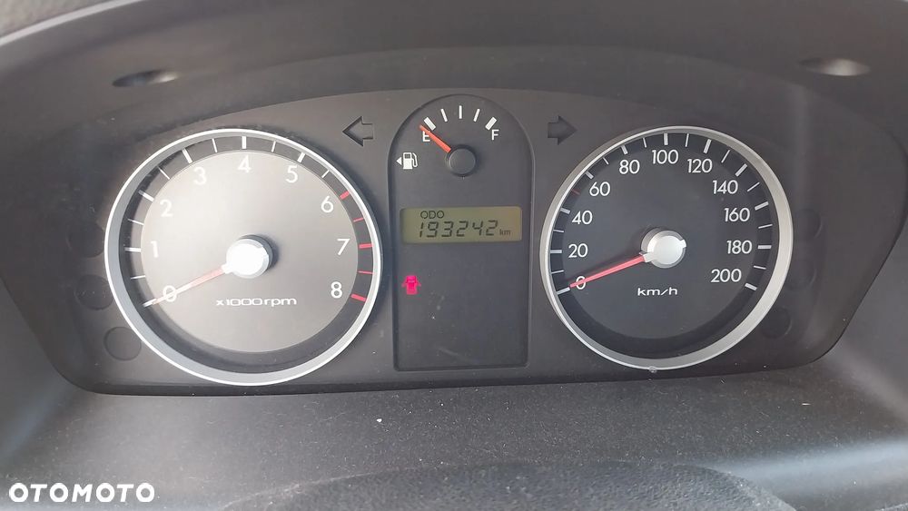 Hyundai Getz 1.1 - 12