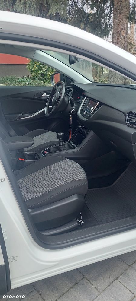 Opel Grandland X 1.2 T Ultimate S&S - 4