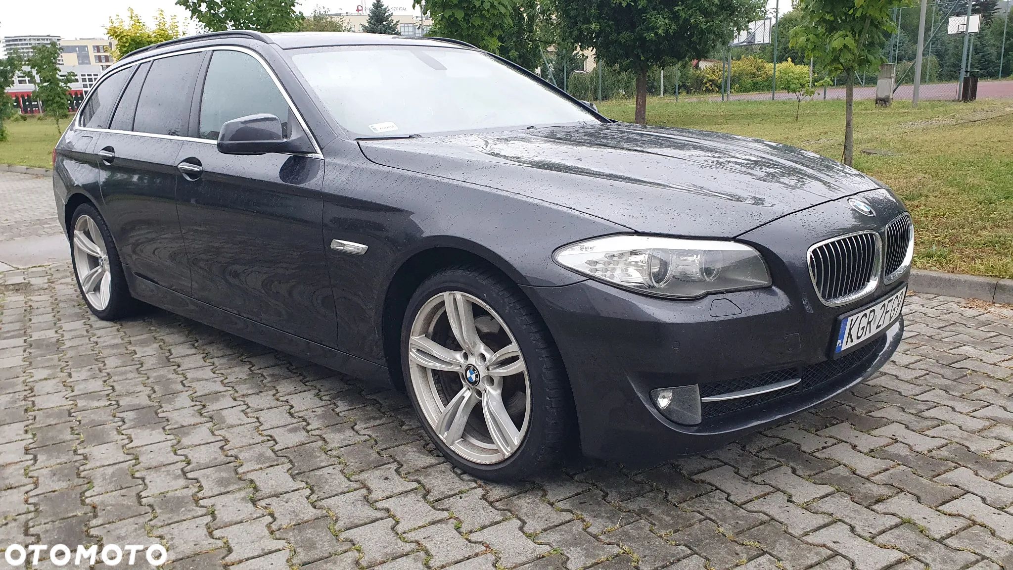 BMW Seria 5 520d Touring - 1