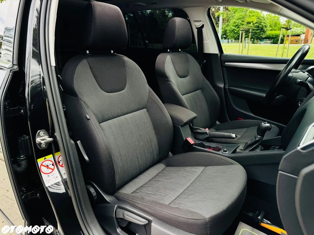 Skoda Octavia 1.6 TDI DSG Premium Edition - 36