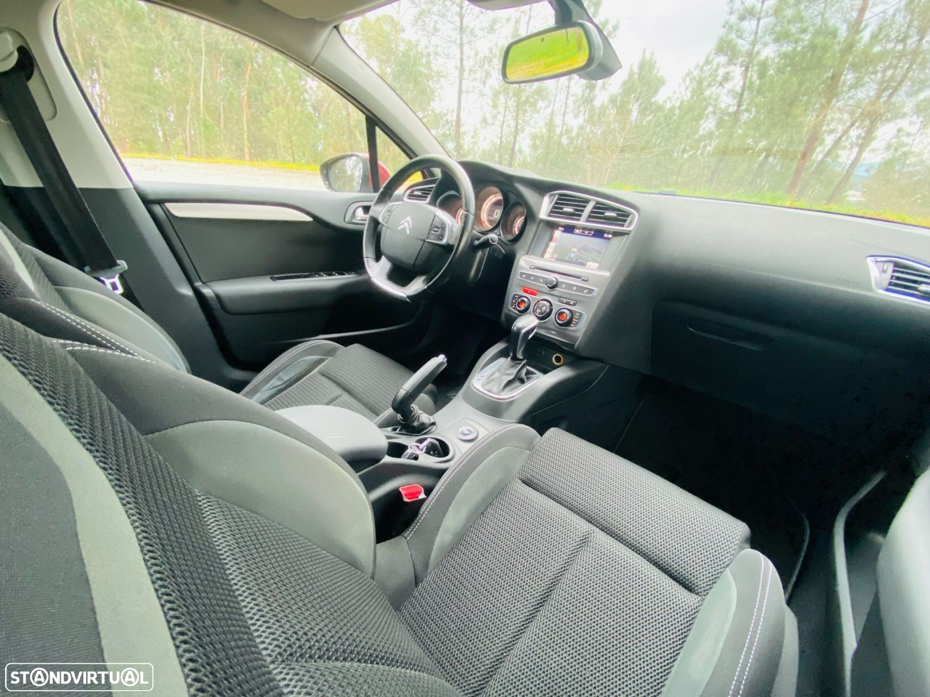 Citroën C4 1.6 BlueHDi Feel EAT6 - 25