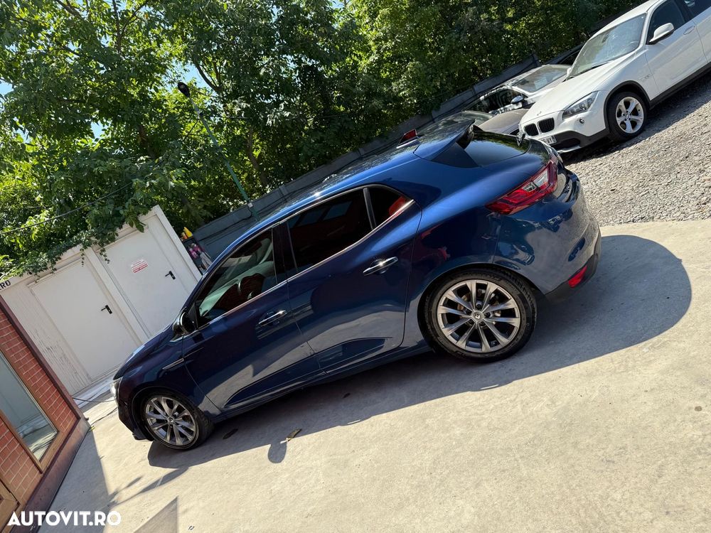 Renault Megane ENERGY TCe 100 LIMITED - 35