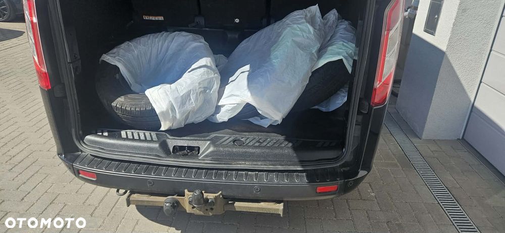 Ford Transit Custom - 14