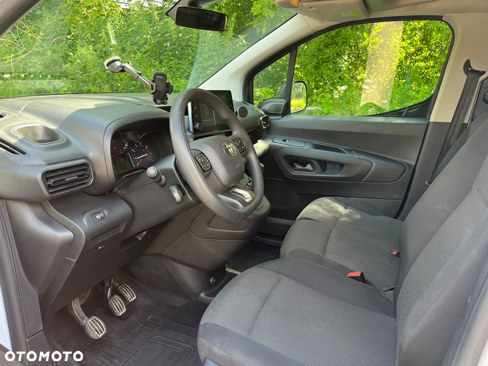 Toyota ProAce Kombi D-4D Medium 2,6t - 11