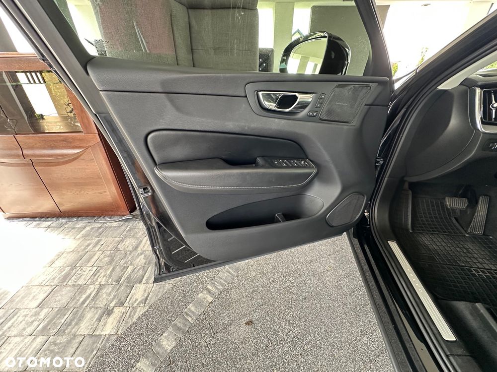 Volvo XC 60 D4 SCR AWD Inscription - 14