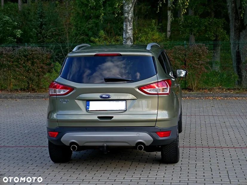 Ford Kuga 2.0 TDCi 4x4 Titanium - 4