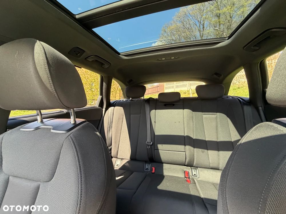 Audi A4 Avant 40 TDI S tronic S line - 12