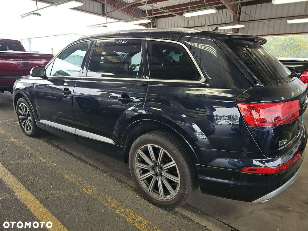 Audi Q7 - 4