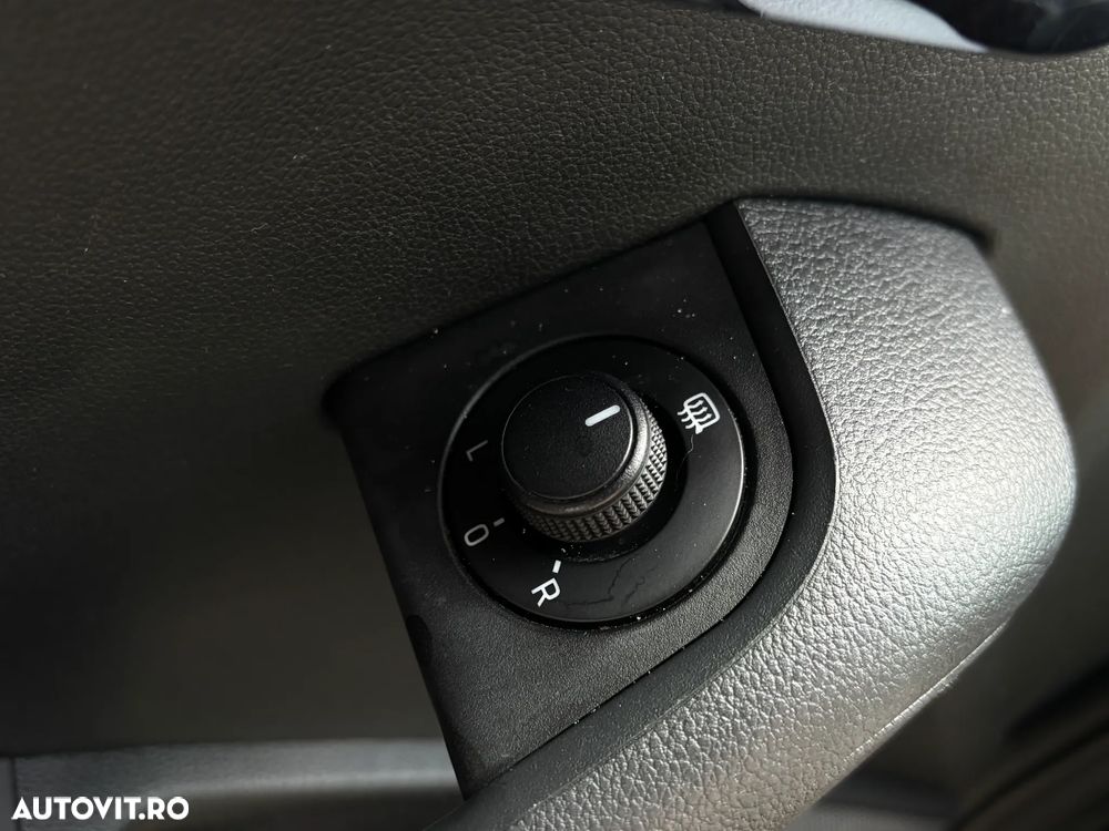 Skoda Octavia 1.6 TDI DSG Ambition - 17