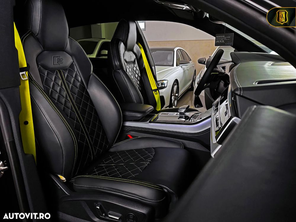 Audi Q8 3.0 55 TFSI e quattro Tiptronic - 12