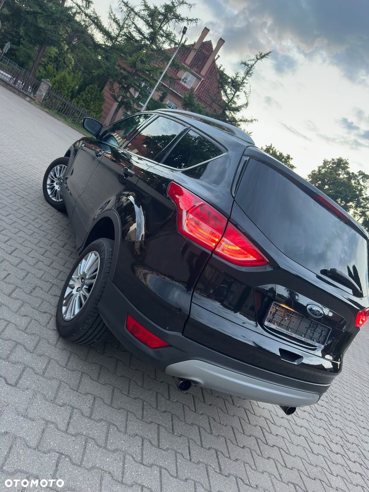 Ford Kuga - 4