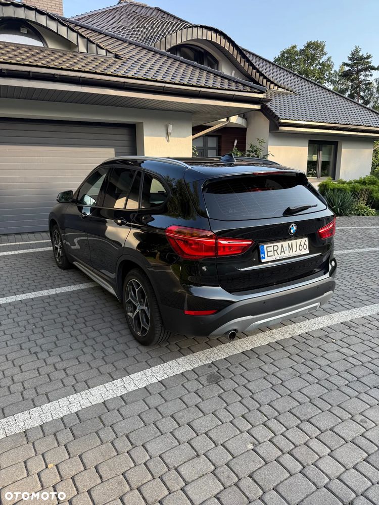 BMW X1 xDrive18d - 4