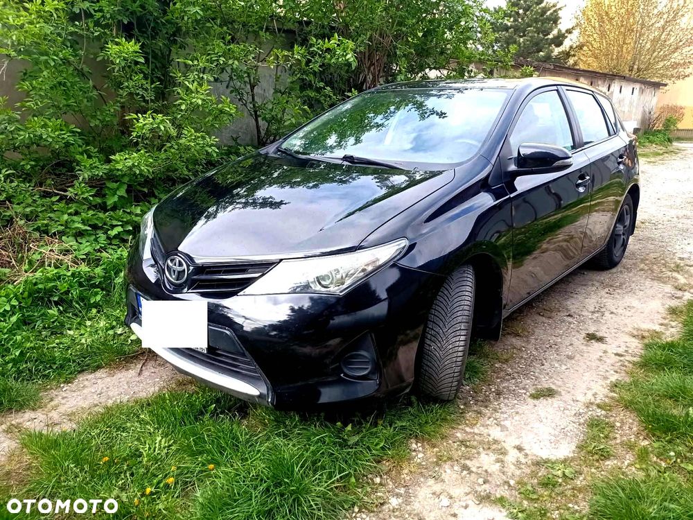 Toyota Auris - 14