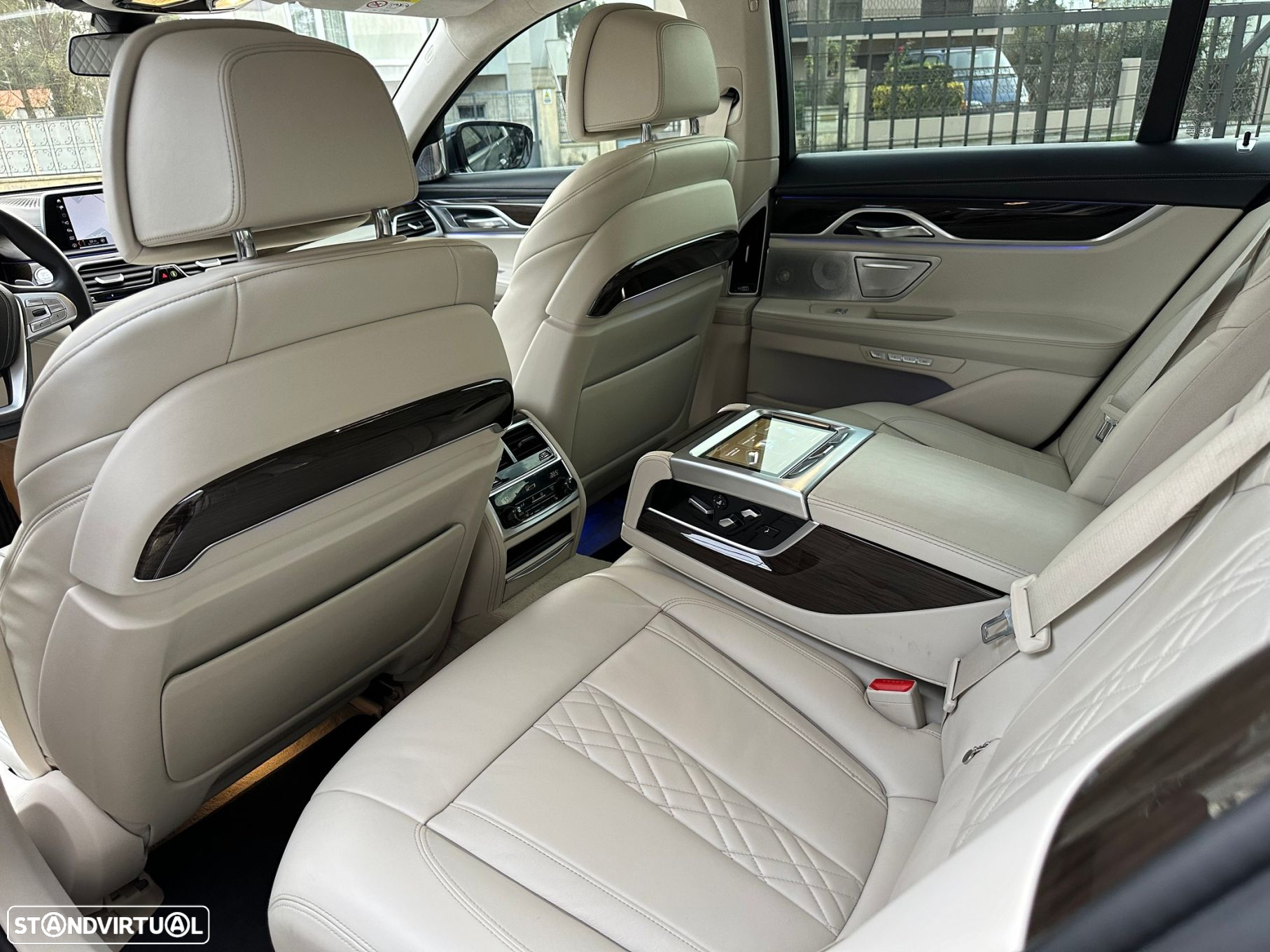 BMW 730 d xDrive - 22