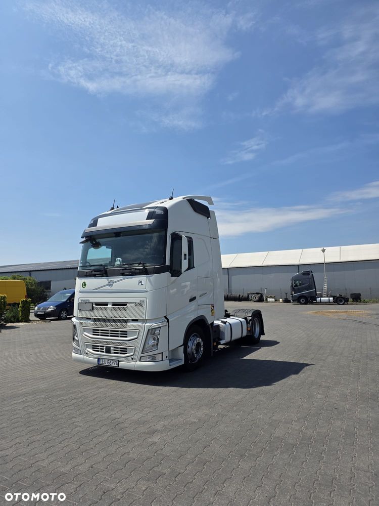 Volvo FH 460 XL MEGA - 2