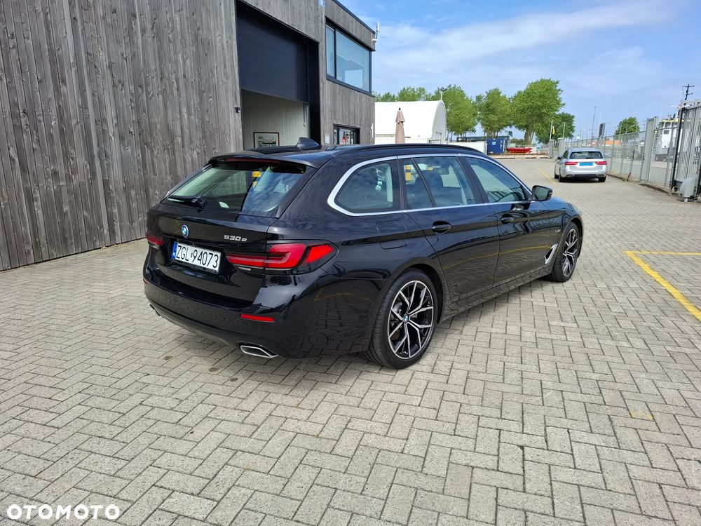 BMW Seria 5 530e Luxury Line sport - 5