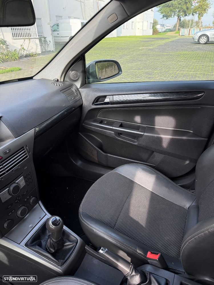Opel Astra 1.7 CDTI Cosmo - 9