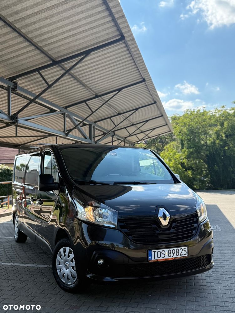 Renault TRAFIC - 2